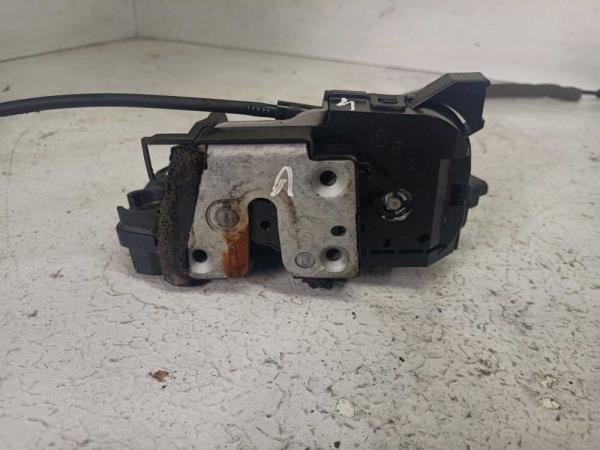 SERRURE DE PORTE ARRIERE DROIT RENAULT CLIO 4 - Vue 3